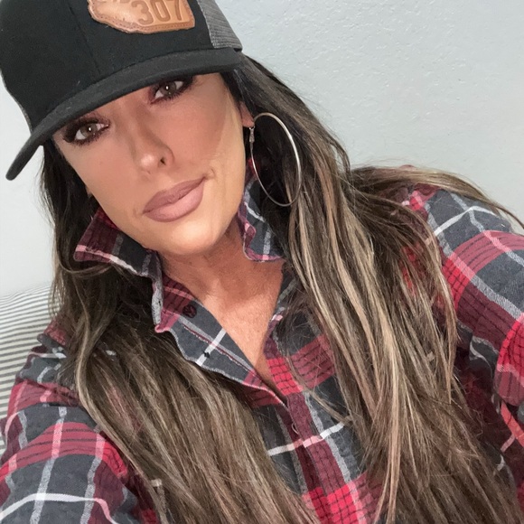 Meet your Posher, Jennifer - Picture 8 of 9